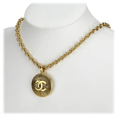 vintage chanel gold chain necklace